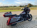 2019 Harley-Davidson FLTRXSE CVO Road Glide 2019 Harley-Davidson FLTRXSE CVO Road Glide
