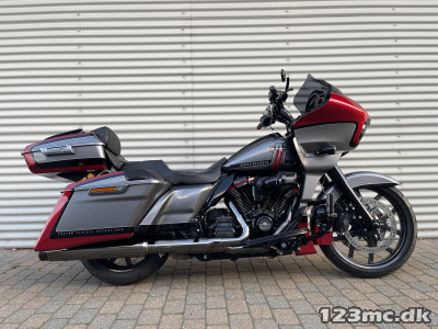Harley-Davidson FLTRXSE CVO Road Glide HMC Motorcykler. Vi bytter gerne.