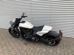 2019 Harley-Davidson FXDRS FXDR 2019 Harley-Davidson FXDRS FXDR