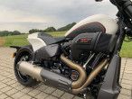 2019 Harley-Davidson FXDRS FXDR 2019 Harley-Davidson FXDRS FXDR