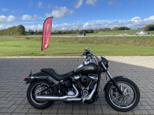 Harley-Davidson FXLR Low Rider HMC Motorcykler. Vi bytter gerne. Harley-Davidson FXLR Low Rider HMC Motorcykler. Vi bytter gerne.