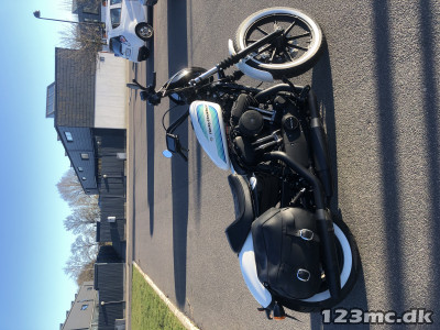 Harley-Davidson XL1200NS Iron