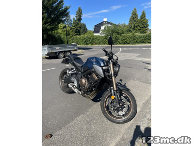 Honda CB 650 R