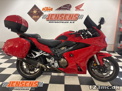 Honda VFR 800 F Honda VFR 800 F