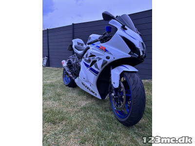 Suzuki GSXR 1000 R Sport