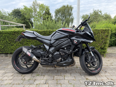 Suzuki GSXS 1000 S Katana