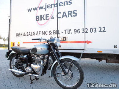 Triumph Tiger 100
