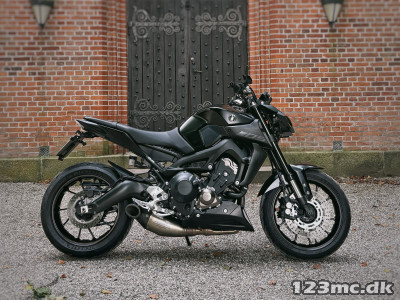 Yamaha MT-09 Yamaha MT-09
