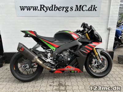 Aprilia Tuono V4 1100 Factory