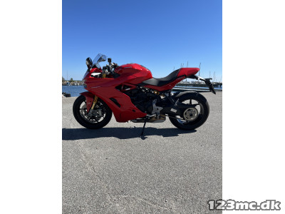Ducati SuperSport S