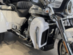 2020 Harley-Davidson FLHTCUTGSE CVO Tri Glide