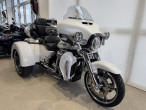 2020 Harley-Davidson FLHTCUTGSE CVO Tri Glide