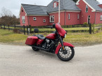 Harley-Davidson FLHXS Street Glide Special