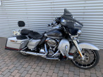 2020 Harley-Davidson FLHXSE CVO Street Glide 2020 Harley-Davidson FLHXSE CVO Street Glide