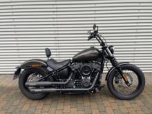 Harley-Davidson FXBB Street Bob HMC Motorcykler. Vi bytter gerne. Harley-Davidson FXBB Street Bob HMC Motorcykler. Vi bytter gerne.