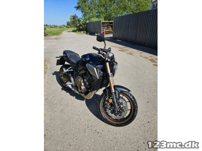 Honda CB 650 R