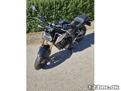 Honda CB 650 R