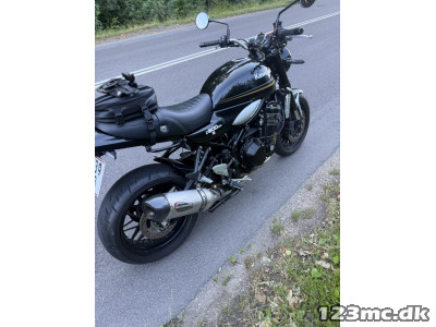 Kawasaki Z 900 RS Black edition