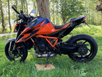 2020 KTM 1290 Super Duke R 2020 KTM 1290 Super Duke R