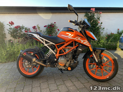 KTM 390 Duke