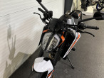 2020 KTM 890 Duke R
