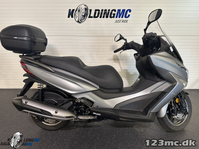 Kymco Xtown 300