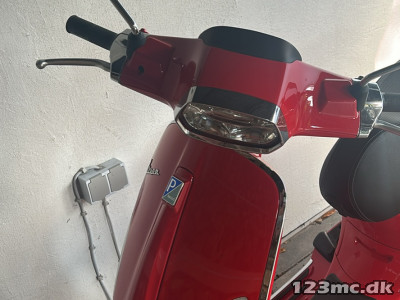 Piaggio Vespa 125 Sprint
