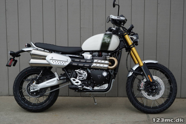Triumph Street Scrambler 1200 Xe Pictures