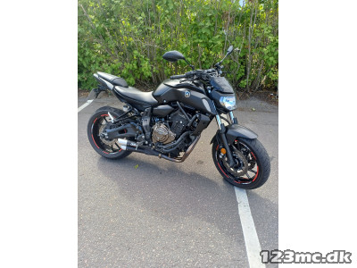 Yamaha MT-07 Naked