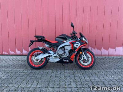 Aprilia Tuono 660