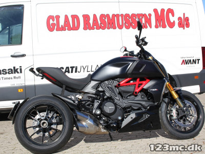 Ducati Diavel S