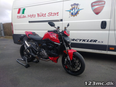 Ducati Monster