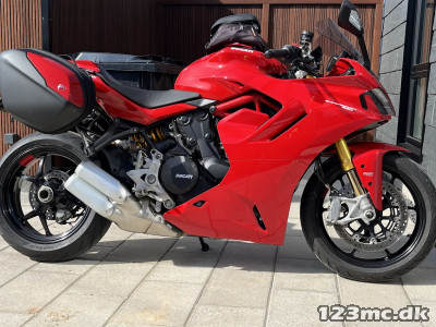 Ducati SuperSport 950 S NY SERVICERET MED NYE REMME