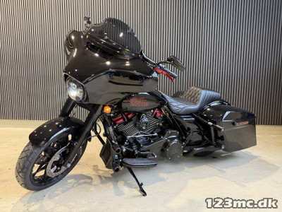 Harley-Davidson FLHXS Street Glide Special STREET Glide 114