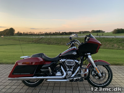 Harley-Davidson FLTRXS Road Glide Special HMC Motorcykler.  Vi bytter gerne.