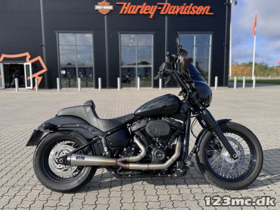 Harley-Davidson FXBBS Street Bob