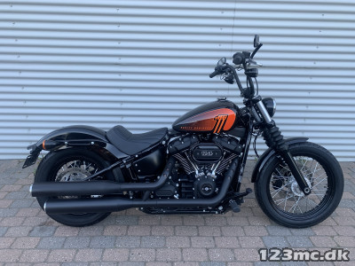 Harley-Davidson FXBBS Street Bob HMC Motorcykler. Vi bytter gerne.
