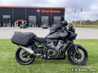 Harley-Davidson RA1250 Pan America Special