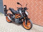 2021 KTM 390 Duke