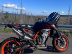 2021 KTM 890 Duke R
