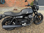 2021 Moto Guzzi V7 Stone