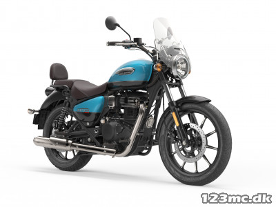 Royal Enfield Meteor 350 Supernova