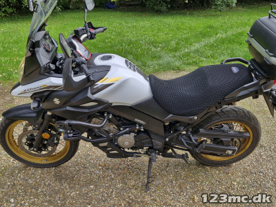 Suzuki DL 650 XT V-Strom Suzuki DL 650 XT V-Strom