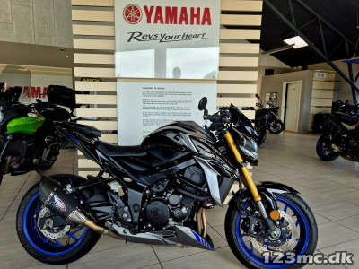 Suzuki GSXS 750