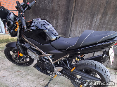 Suzuki SV 650 Yoshimura