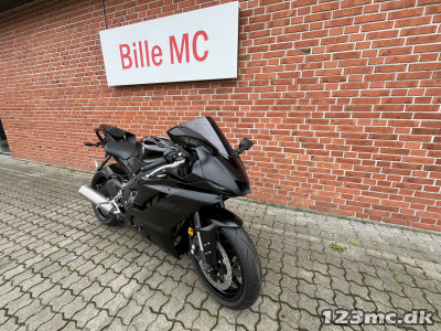 Yamaha YZF R6