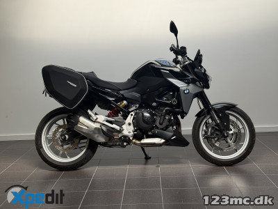 BMW F 900 R