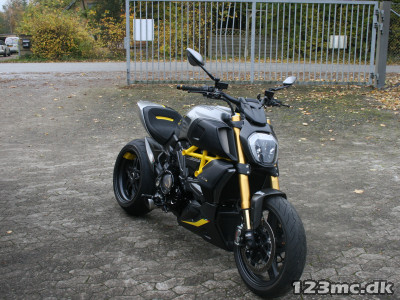Ducati Diavel S