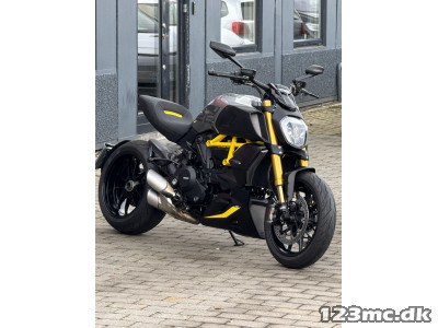 Ducati Diavel S