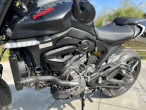 2022 Ducati Monster